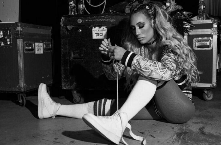 Carmella Backstage.jpg