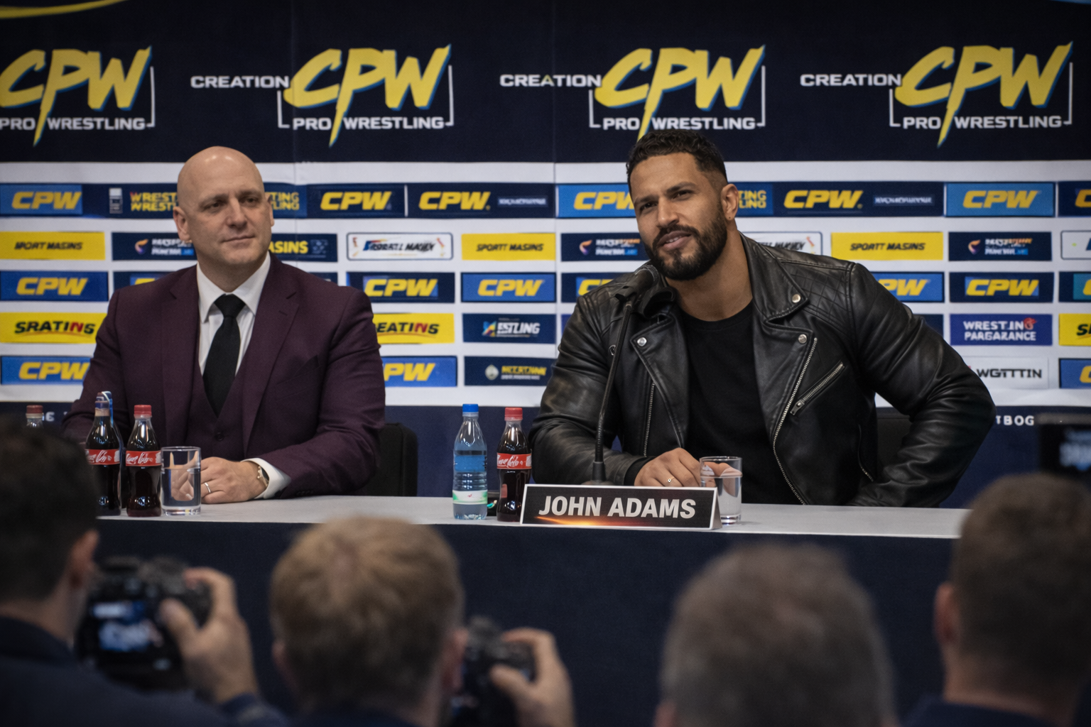 john Adams pressekonferenz.png