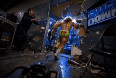 PixVerse_V6_Image_Text_540P_er_soll_durch_die_.gif