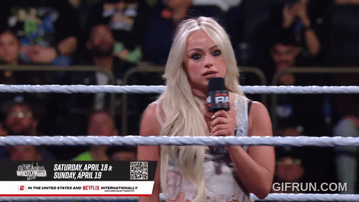 Roxanne_Perez_returns_to_help_Liv_Morgan_fight_Stephanie_Vaq.gif