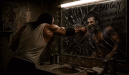 PixVerse_V6_Image_Text_540P_Er_haut_in_den_Spi.gif