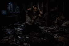 PixVerse_V6_Image_Text_540P_er_findet_die_sach.gif