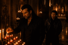 PixVerse_V6_Image_Text_540P_der_vorne_zündet_e.gif
