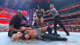 3cc83ae431fe4bd0b9a8ff4b9db37ed5.gif