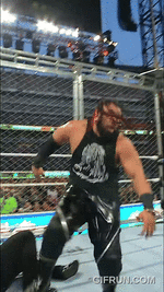 Jacob_Fatu_is_a_madman_.gif